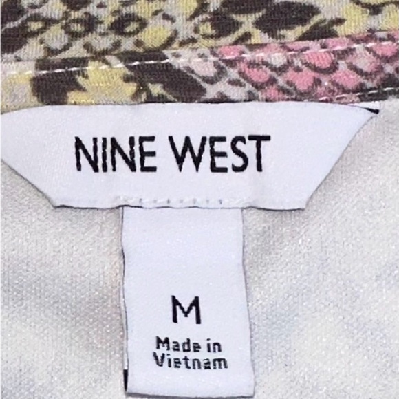 NWT. Nine West Multi Snake Print Spring Dresses Size Medium - Picture 13 of 13